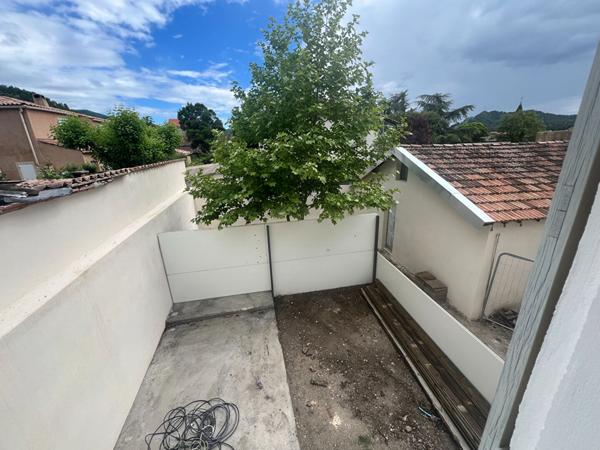 Appartement Volonne 3 pièce(s) 63.35m2