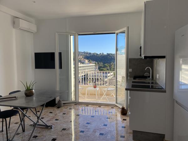 Nice (06200) LOCATION MEUBLEE 40m² - Bd Edouard Herriot