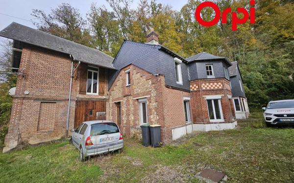 Immeuble à vendre    8 pièces •  Bernay