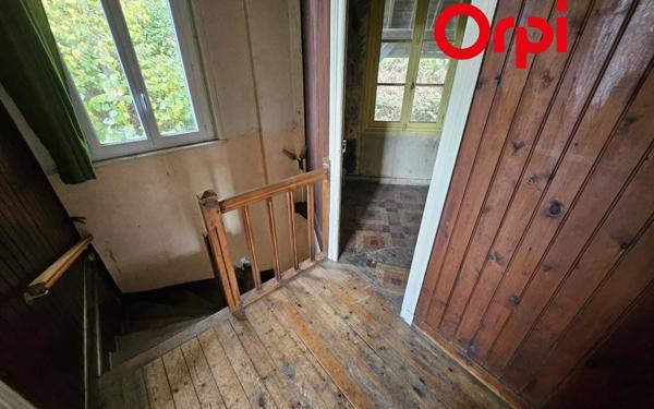 Immeuble à vendre    8 pièces •  Bernay