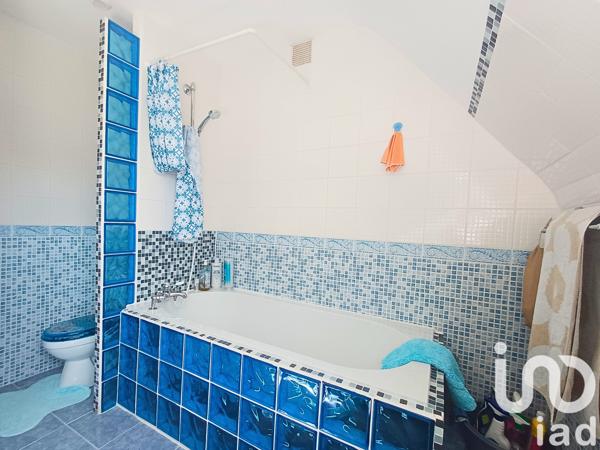 House for sale 4 rooms 95 m² Louannec