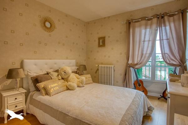 Immeuble à vendre |  Souillac |  342 m²