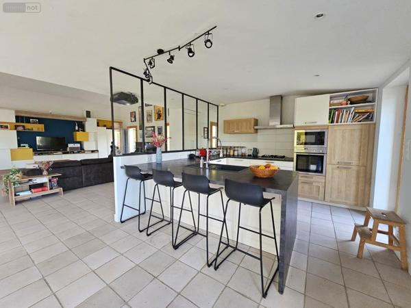 Maison à vendre à Les Herbiers en Vendée (85500), ref : 85013-1090066
