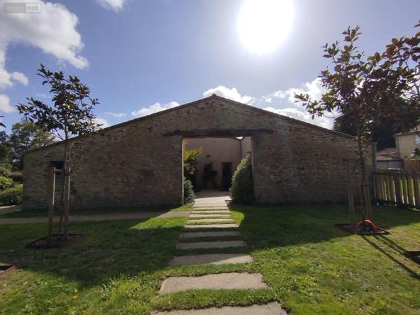 Maison à vendre à Les Herbiers en Vendée (85500), ref : 85013-1090066
