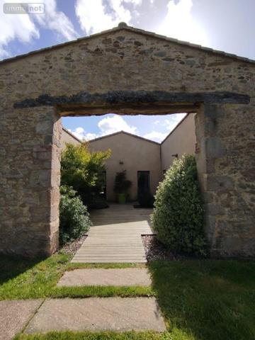 Maison à vendre à Les Herbiers en Vendée (85500), ref : 85013-1090066