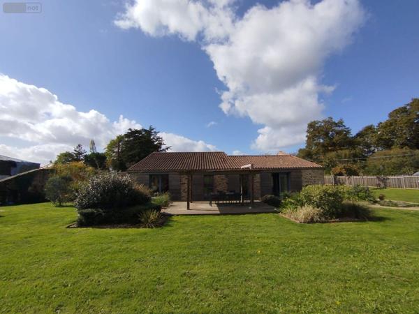 Maison à vendre à Les Herbiers en Vendée (85500), ref : 85013-1090066