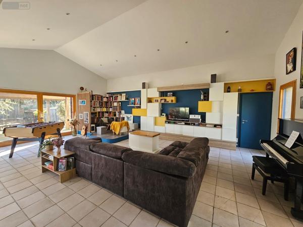 Maison à vendre à Les Herbiers en Vendée (85500), ref : 85013-1090066