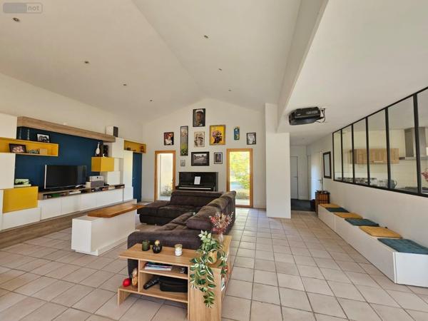 Maison à vendre à Les Herbiers en Vendée (85500), ref : 85013-1090066