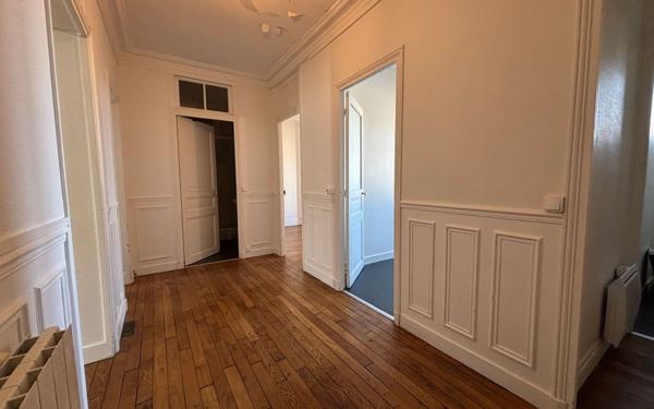 Appartement à louer    3 pièces • 69,47 m2 Chelles