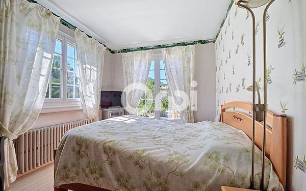 Maison à vendre    6 pièces • 157,68 m2 Saint-Fargeau-Ponthierry