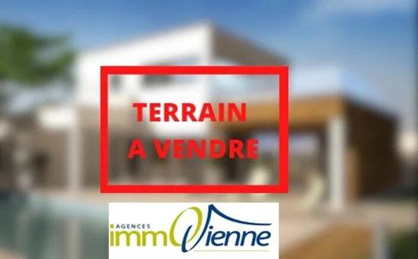 Vente Terrain 598 m2 à Nalliers