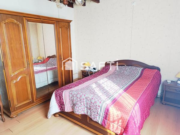 maison de campagne en chalosse pres de DAX avec grange , puits , garage et vue