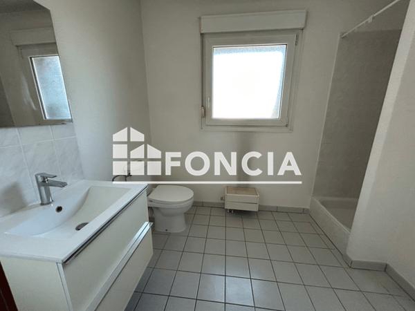 Location Appartement 2 pièces 39.48 m² - 7 COURS DU CHATEAU Horbourg-wihr 68180