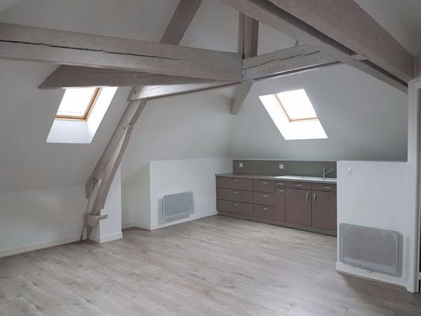Location
                Appartement39,95 m² - 2 Pièces -
                    MONTARGIS (45200)