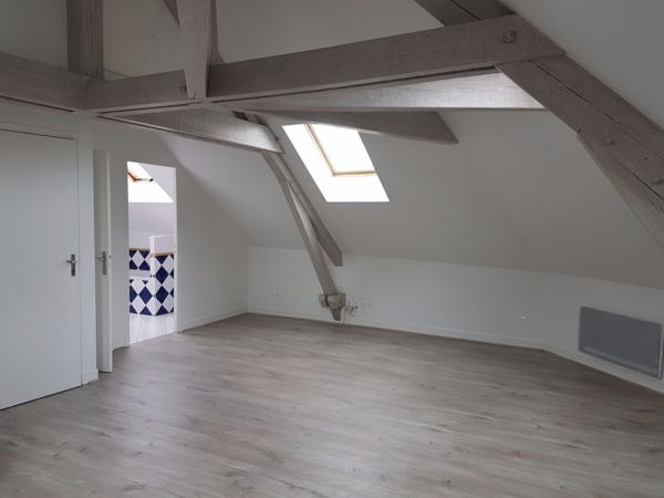 Location
                Appartement39,95 m² - 2 Pièces -
                    MONTARGIS (45200)