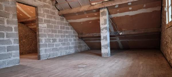 Maison à vendre à Saint-Cyr-sur-Loire dans l'Indre-et-Loire (37540), ref : 37007-2764