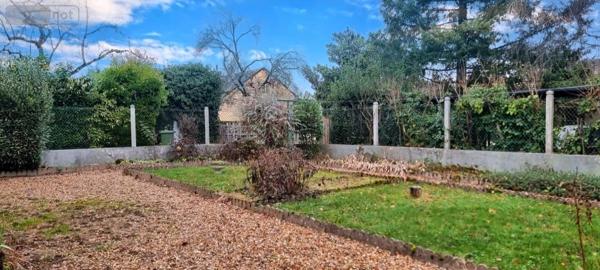 Maison à vendre à Saint-Cyr-sur-Loire dans l'Indre-et-Loire (37540), ref : 37007-2764