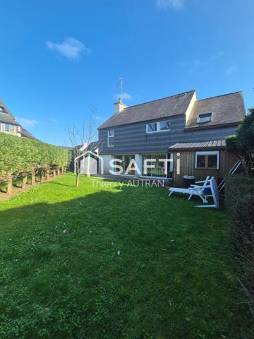 Maison fonctionnelle proche des plages avec jardin clôturé, ouvertures neuves et radiateurs neufs.