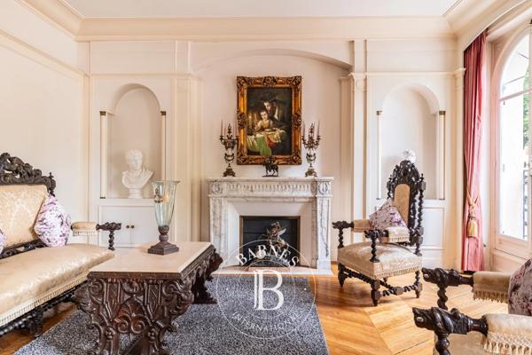Paris 16ème, Appartement 4 Chambres -  221 m² à vendre