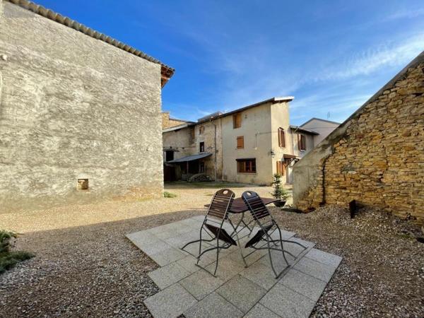 Maison à vendre à Ambérieu-en-Bugey dans l'Ain (01500), ref : 01031-1248