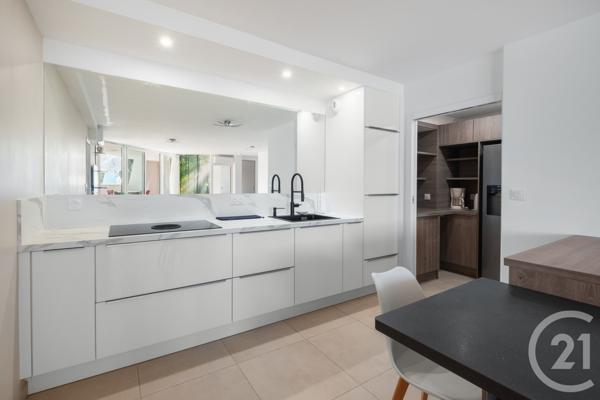 Appartement T4 à vendre  4 pièces - 100,25 m2 LA GRANDE MOTTE - 34