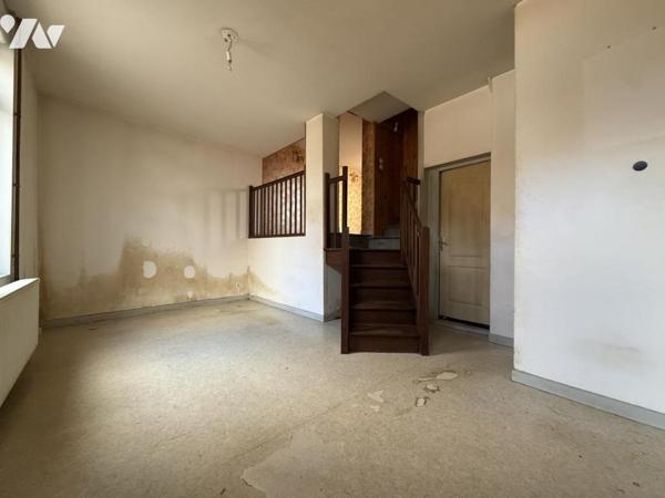 ✨ EXCLUSIVITÉ À ISBERGUES – MAISON SEMI-INDIVIDUELLE 4 CHAMBRES À DÉCOUVRIR ! ✨
