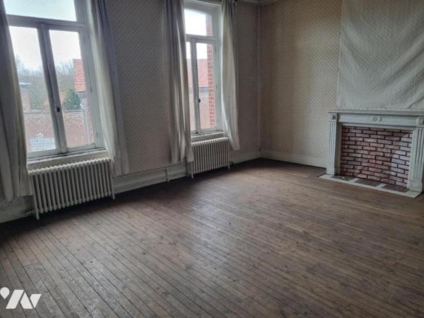 Maison à usage mixte d'habitation et professionnel