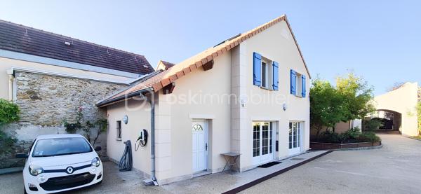 Demeure de 268,49 m²