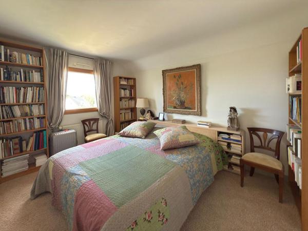 Propriété située au calme dans le centre La trinité sur Mer 56470