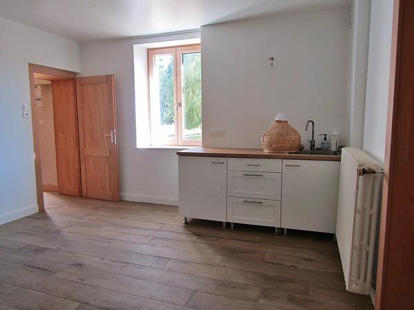 Vente                                                      Maison
                        
                     5 pièces                      142 m2                     à Épinal