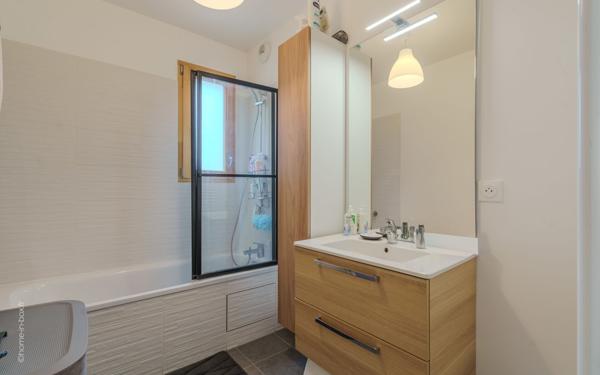 Maison à vendre    5 pièces • 96,04 m2 Bussy-Saint-Georges