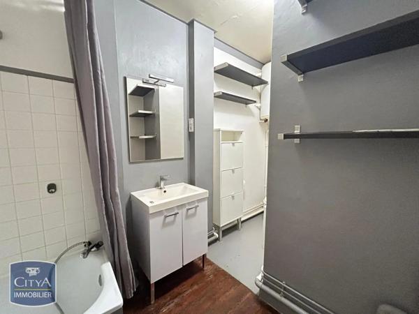 Appartement à louer 2 pièces 32.38m² Bordeaux (33000)