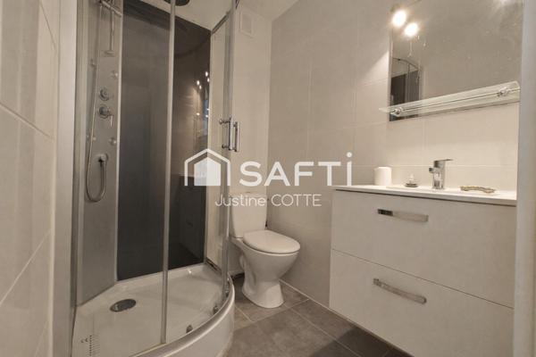 Studio en rez-de-chaussée avec terrasse et parking