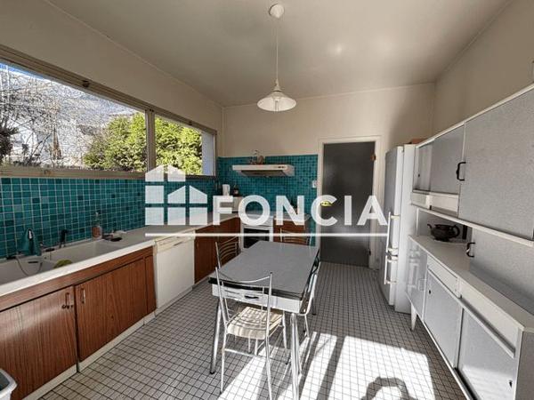 À vendre Maison 7 pièces 256 m² - Saint-jean-de-maurienne 73300