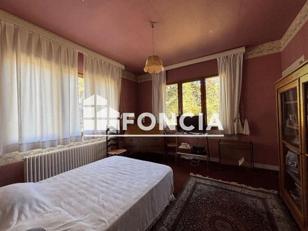 À vendre Maison 7 pièces 256 m² - Saint-jean-de-maurienne 73300