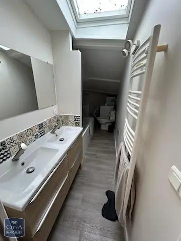 Appartement à louer 2 pièces 54m²