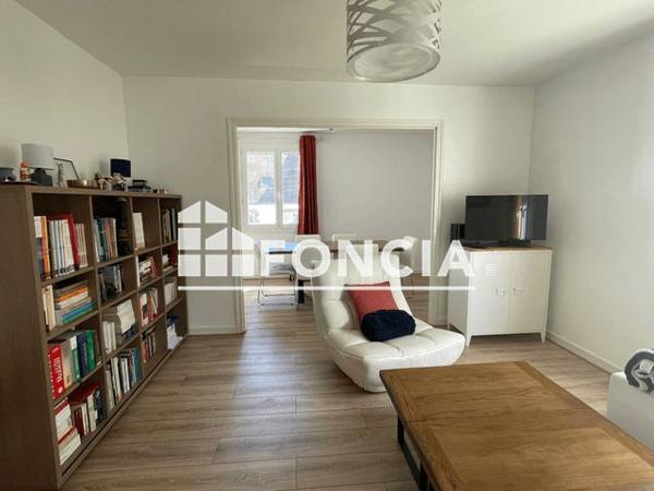 Location Appartement 3 pièces 66.9 m² - 30A AVENUE DES GLENAN Quimper 29000