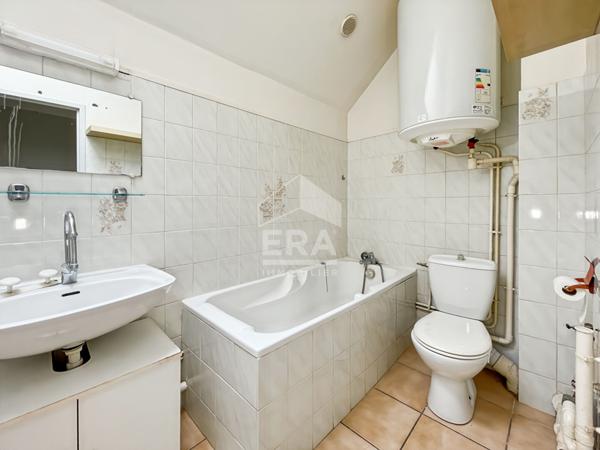 location maison avec stationnement et garage