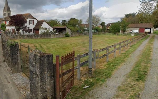 Terrain à vendre    Maslacq