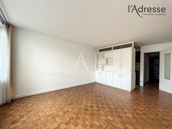 Puteaux/ Centre-Ville Studio 1 pièce 34m²/ Meublé avec Cave