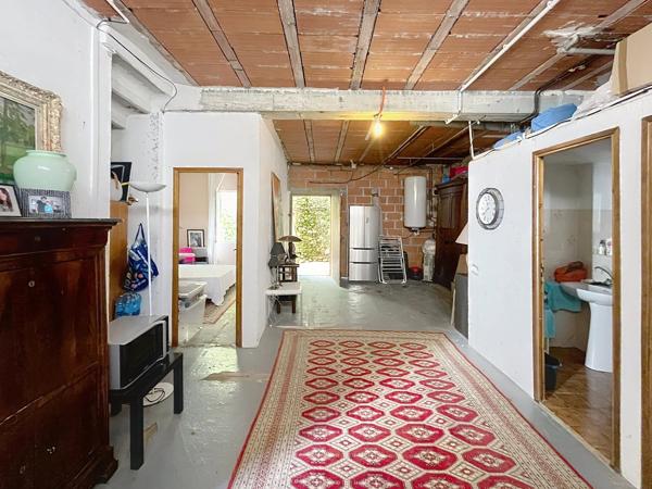 MAISON DE VILLAGE AVEC GARAGE ET TERRASSE, BAIXAS