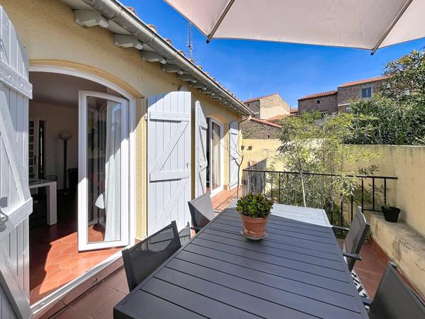 MAISON DE VILLAGE AVEC GARAGE ET TERRASSE, BAIXAS