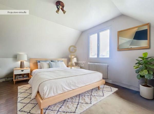 Maison mitoyenne 1 côté Tourcoing Secteur Tourcoing-Neuville en Ferrain 136 m²