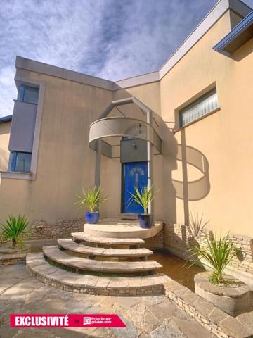 Maison Prades Le Lez 12 pièce(s) 365 m2