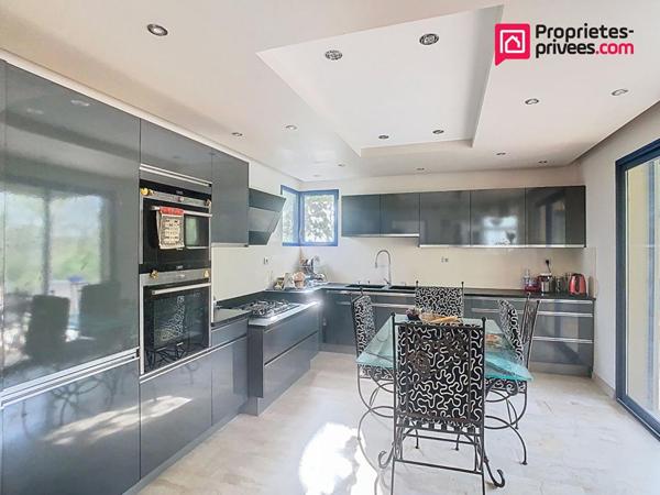 Maison Prades Le Lez 12 pièce(s) 365 m2