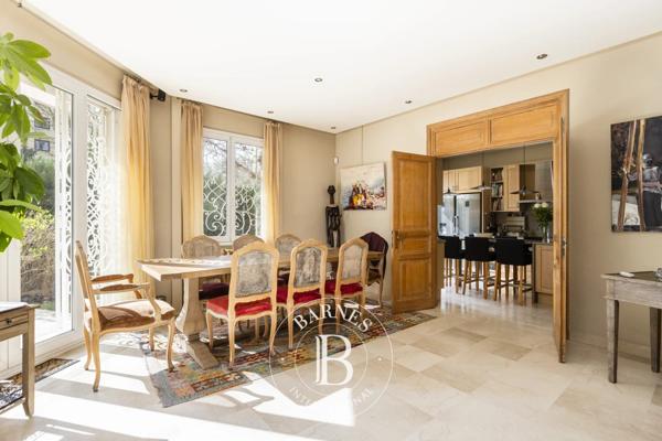 Neuilly-sur-Seine, Appartement 5 Chambres -  176 m² à vendre