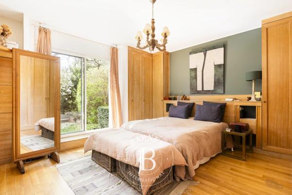 Neuilly-sur-Seine, Appartement 5 Chambres -  176 m² à vendre