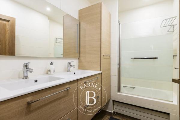 Neuilly-sur-Seine, Appartement 5 Chambres -  176 m² à vendre