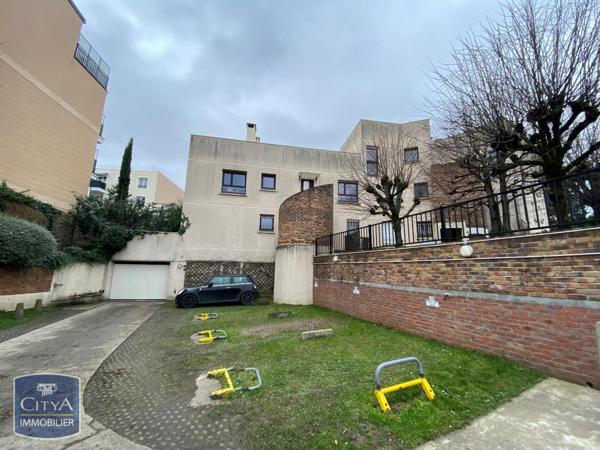 Location parking Noisy-le-Grand (93160)