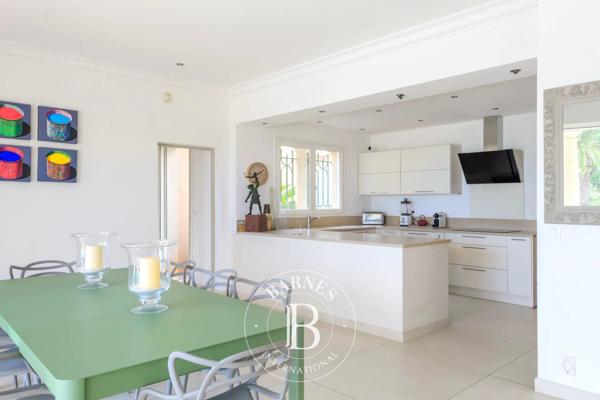 La Ciotat, Propriété 5 Chambres -  301 m² à vendre